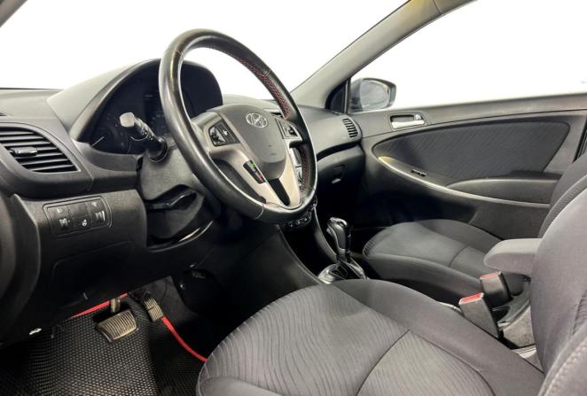 Hyundai Solaris I Рестайлинг с пробегом 2015 года, цена 975 000 рублей, 189973 км, седан, Автокод Объявления