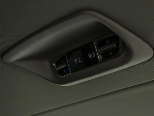 Mercedes-Benz V-Класс III (W447) с пробегом 2017 года, цена 2 899 000 рублей, 359791 км, минивэн, Автокод Объявления