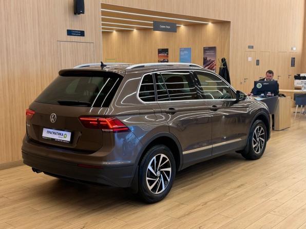 Volkswagen Tiguan II с пробегом 2018 года, цена 2 168 000 рублей, 71000 км, внедорожник, Автокод Объявления