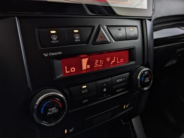 Kia Sorento II с пробегом 2011 года, цена 1 650 000 рублей, 181109 км, внедорожник, Автокод Объявления