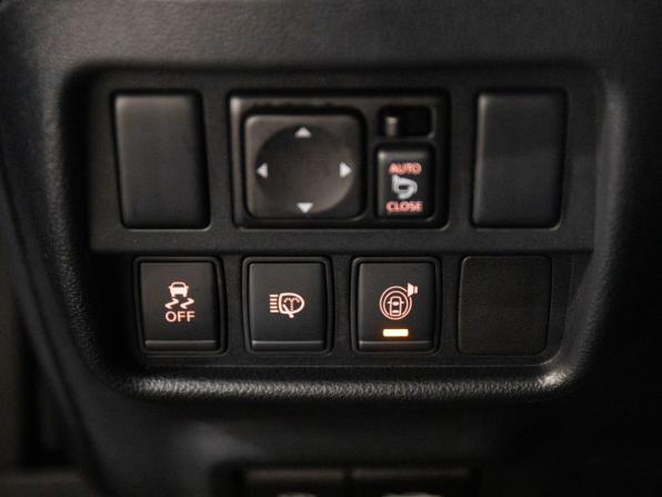 Nissan Juke I Рестайлинг с пробегом 2014 года, цена 1 179 500 рублей, 164404 км, внедорожник, Автокод Объявления