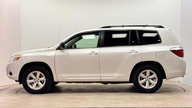 Toyota Highlander II (XU40) с пробегом 2008 года, цена 1 570 000 рублей, 166480 км, внедорожник, Автокод Объявления