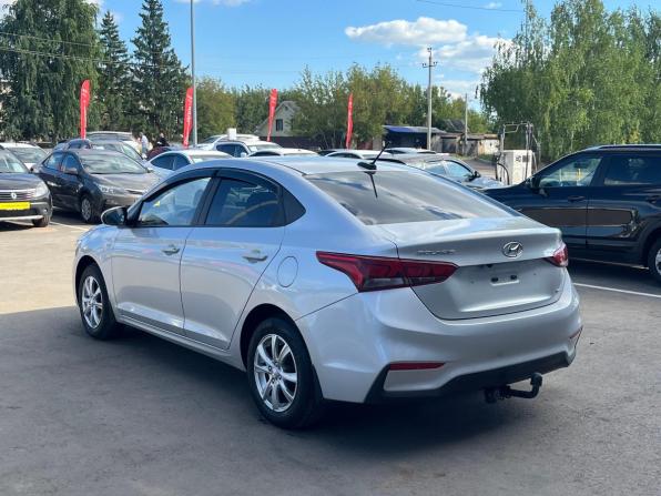 Hyundai Solaris II с пробегом 2017 года, цена 1 150 000 рублей, 146885 км, седан, Автокод Объявления