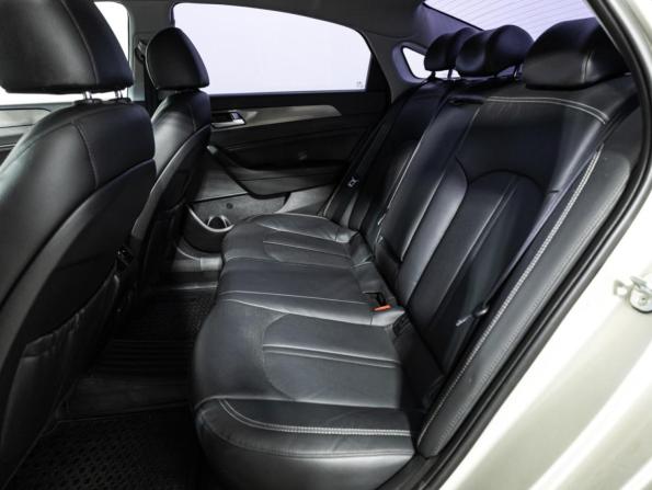 Hyundai Sonata VII (LF) Рестайлинг с пробегом 2017 года, цена 2 069 000 рублей, 60230 км, седан, Автокод Объявления