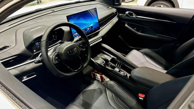 Новый Geely Coolray I Рестайлинг 2 2026 года, цена 2 774 990 рублей, внедорожник, Автокод Объявления
