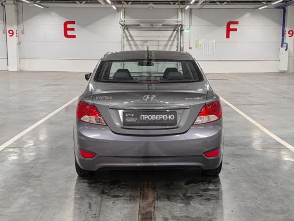 Hyundai Solaris I с пробегом 2013 года, цена 630 000 рублей, 183877 км, седан, Автокод Объявления