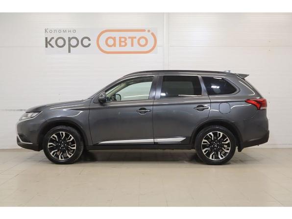 Mitsubishi Outlander III Рестайлинг 3 с пробегом 2021 года, цена 2 249 000 рублей, 104849 км, внедорожник, Автокод Объявления