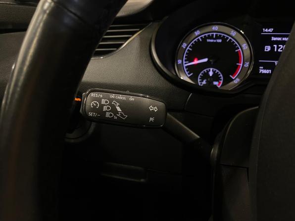 Skoda Octavia III (A7) Рестайлинг с пробегом 2020 года, цена 1 799 000 рублей, 75602 км, лифтбек, Автокод Объявления