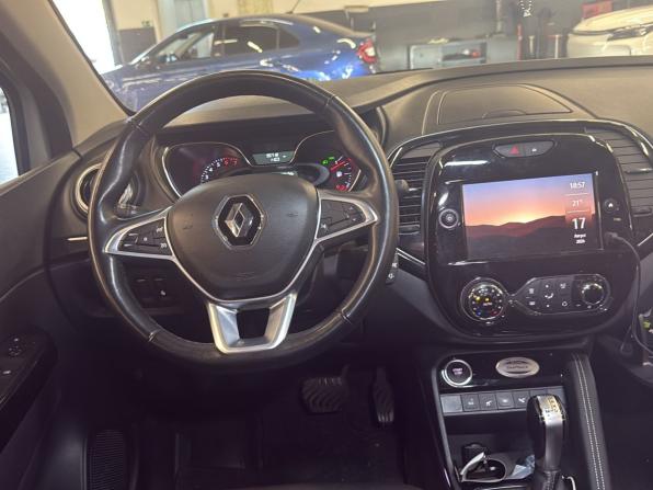 Renault Kaptur I Рестайлинг с пробегом 2021 года, цена 1 649 000 рублей, 95718 км, внедорожник, Автокод Объявления