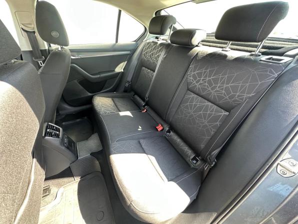 Skoda Octavia III (A7) Рестайлинг с пробегом 2020 года, цена 1 990 000 рублей, 100085 км, лифтбек, Автокод Объявления