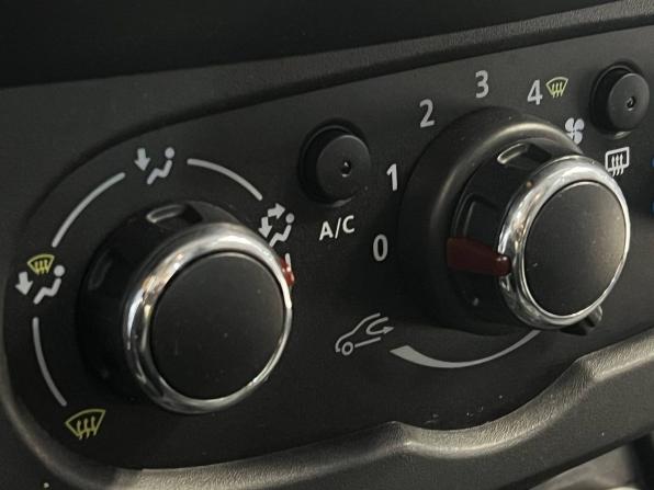 Renault Duster I Рестайлинг с пробегом 2015 года, цена 1 320 000 рублей, 71900 км, внедорожник, Автокод Объявления
