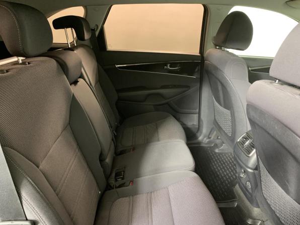 Kia Sorento III Prime Рестайлинг с пробегом 2018 года, цена 1 890 000 рублей, 235000 км, внедорожник, Автокод Объявления