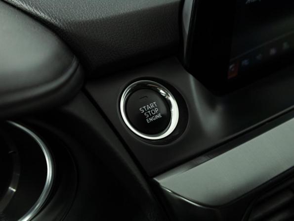 Mazda 6 III (GJ) Рестайлинг с пробегом 2018 года, цена 1 861 210 рублей, 174832 км, седан, Автокод Объявления