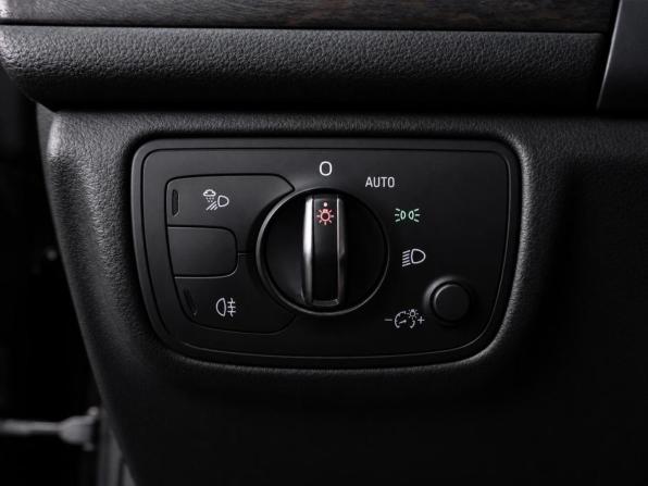 Audi A6 IV (C7) Рестайлинг с пробегом 2017 года, цена 2 679 000 рублей, 187660 км, седан, Автокод Объявления