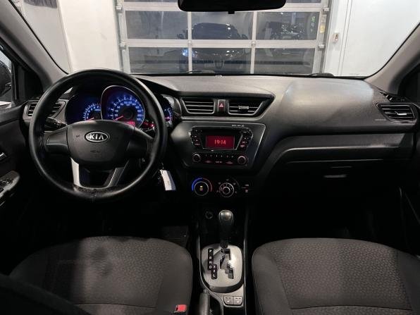 Kia Rio III с пробегом 2012 года, цена 967 000 рублей, 101241 км, седан, Автокод Объявления