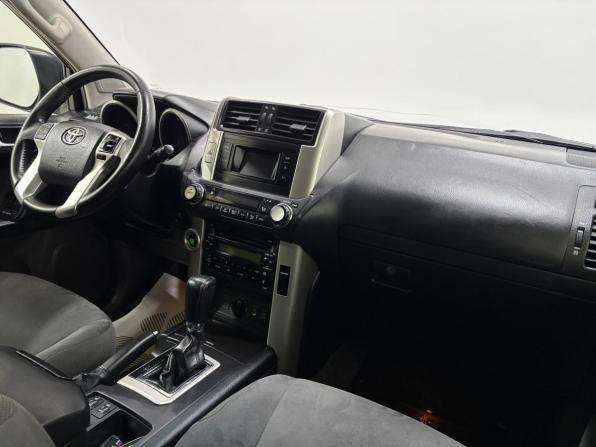 Toyota Land Cruiser Prado 150 Series с пробегом 2011 года, цена 2 615 000 рублей, 269168 км, внедорожник, Автокод Объявления