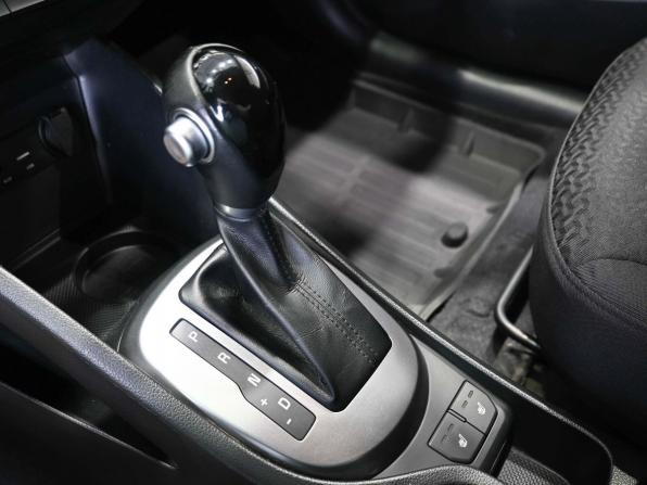 Kia Rio III Рестайлинг с пробегом 2017 года, цена 1 169 900 рублей, 173500 км, седан, Автокод Объявления