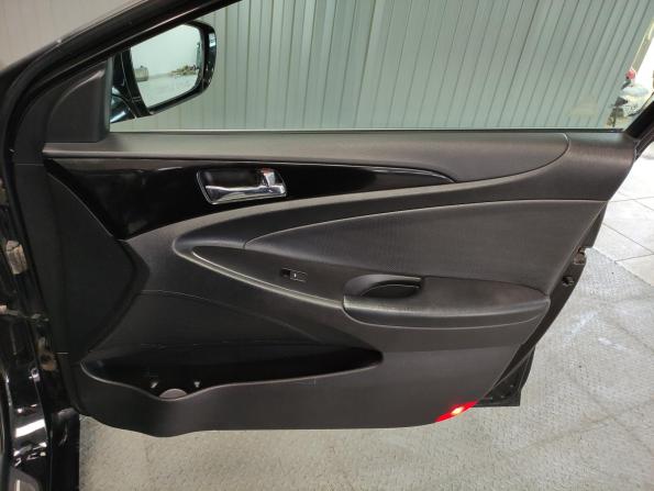 Hyundai Sonata VI (YF) с пробегом 2011 года, цена 1 080 000 рублей, 188831 км, седан, Автокод Объявления