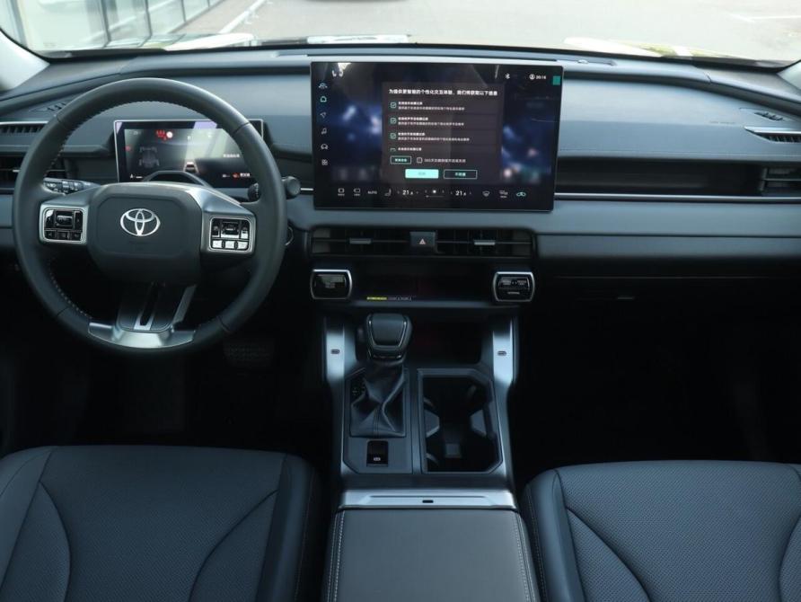 Toyota RAV4 VI (XA60) Казань  - изображение 7