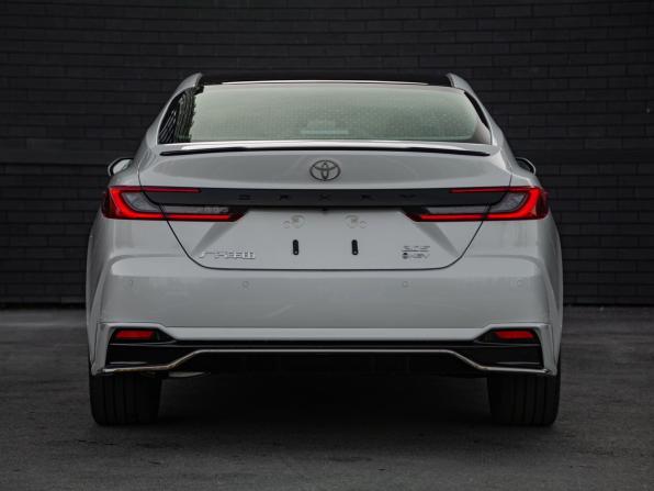 Toyota Camry IX (XV80) China Market с пробегом 2025 года, цена 4 700 000 рублей, 50 км, седан, Автокод Объявления