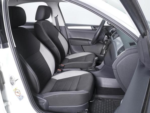 Skoda Rapid I Рестайлинг с пробегом 2018 года, цена 1 090 000 рублей, 177644 км, лифтбек, Автокод Объявления
