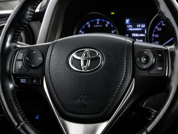 Toyota RAV4 IV (XA40) Рестайлинг с пробегом 2019 года, цена 2 075 000 рублей, 176252 км, внедорожник, Автокод Объявления