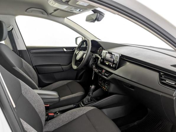 Skoda Rapid II с пробегом 2021 года, цена 1 240 000 рублей, 195246 км, лифтбек, Автокод Объявления