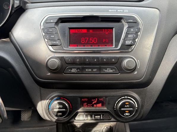Kia Rio III с пробегом 2013 года, цена 759 000 рублей, 123000 км, хэтчбек, Автокод Объявления