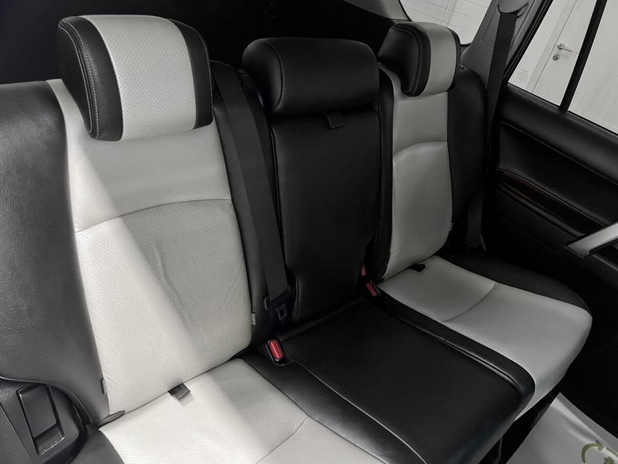 Toyota Land Cruiser Prado 150 Series Рестайлинг 1 Тверь  - изображение 13