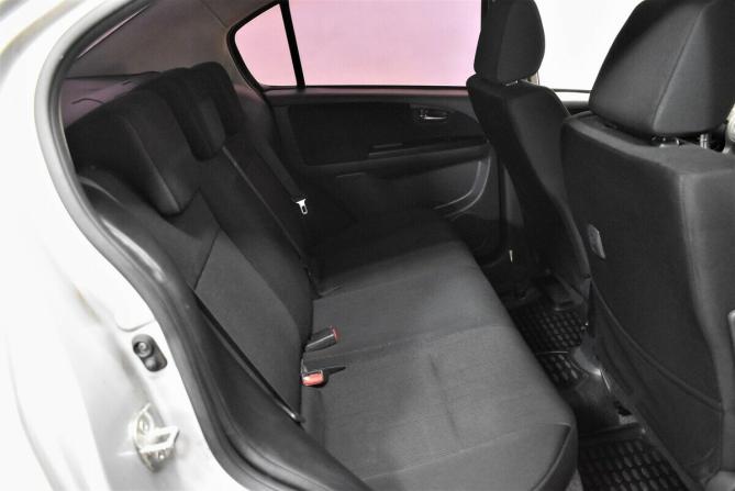 Suzuki SX4 I (Classic) Рестайлинг с пробегом 2010 года, цена 800 000 рублей, 224110 км, седан, Автокод Объявления