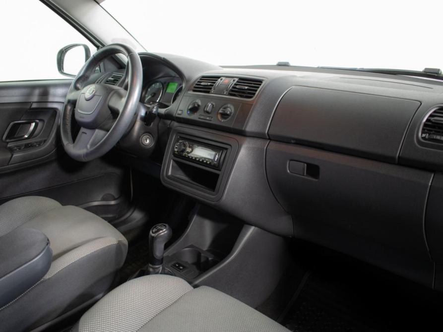 Skoda Fabia II Рестайлинг Москва  - изображение 10