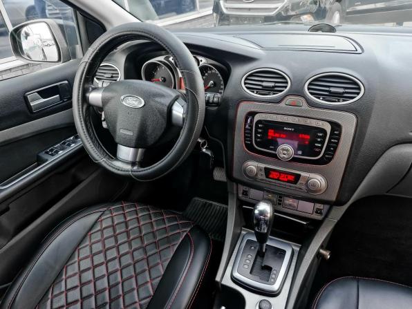 Ford Focus II Рестайлинг с пробегом 2010 года, цена 709 000 рублей, 144509 км, хэтчбек, Автокод Объявления