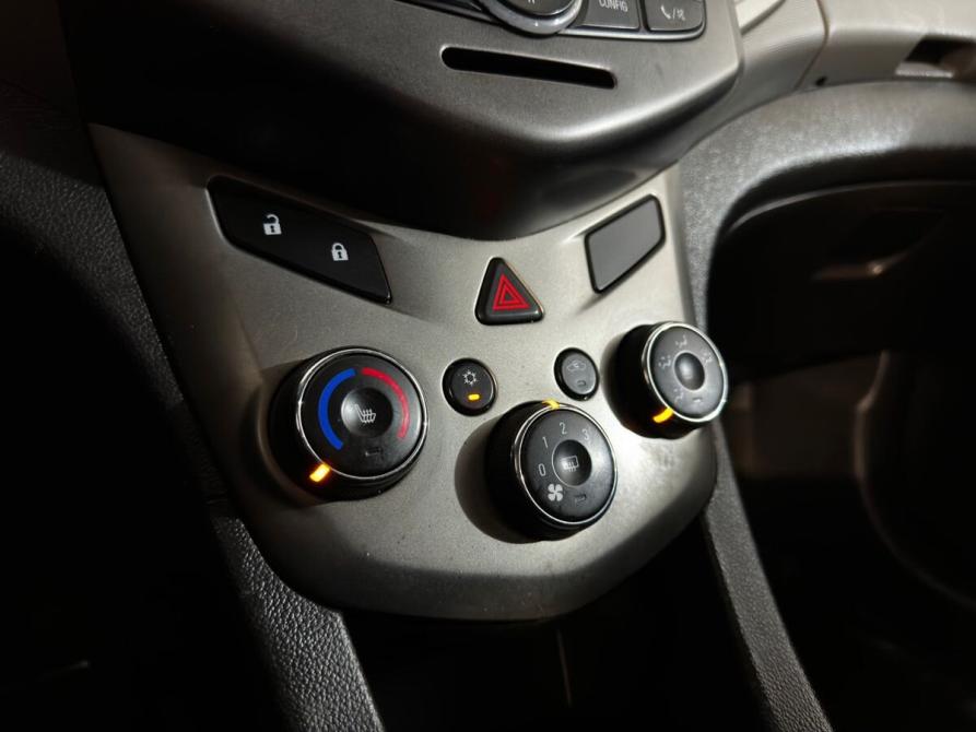 Chevrolet Aveo II Великий Новгород  - изображение 16