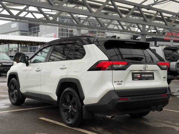 Toyota RAV4 V (XA50) с пробегом 2022 года, цена 2 735 000 рублей, 168000 км, внедорожник, Автокод Объявления