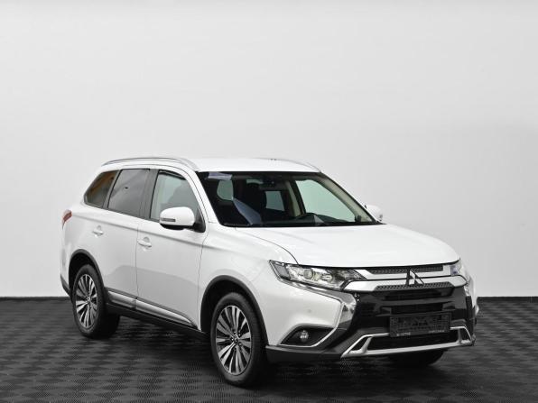 Mitsubishi Outlander III Рестайлинг 3 с пробегом 2019 года, цена 2 149 000 рублей, 110000 км, внедорожник, Автокод Объявления
