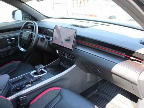 JETOUR DASHING I с пробегом 2024 года, цена 2 049 000 рублей, 9839 км, внедорожник, Автокод Объявления