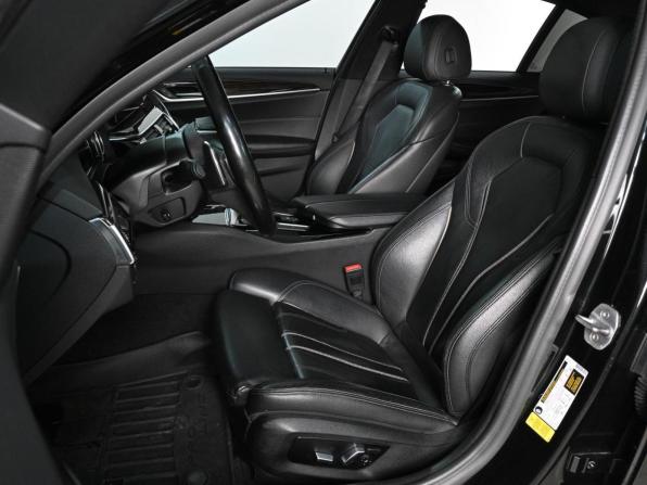 BMW 5 серии VII (G30/G31/G38) с пробегом 2018 года, цена 2 769 000 рублей, 237015 км, седан, Автокод Объявления