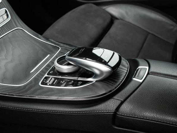 Mercedes-Benz E-Класс V (W213 S213 C238) с пробегом 2019 года, цена 3 250 000 рублей, 184519 км, седан, Автокод Объявления