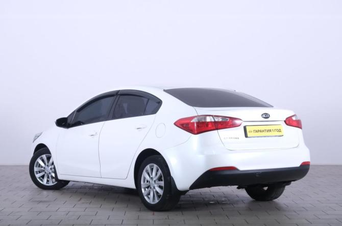 Kia Cerato III с пробегом 2014 года, цена 1 299 000 рублей, 217000 км, седан, Автокод Объявления
