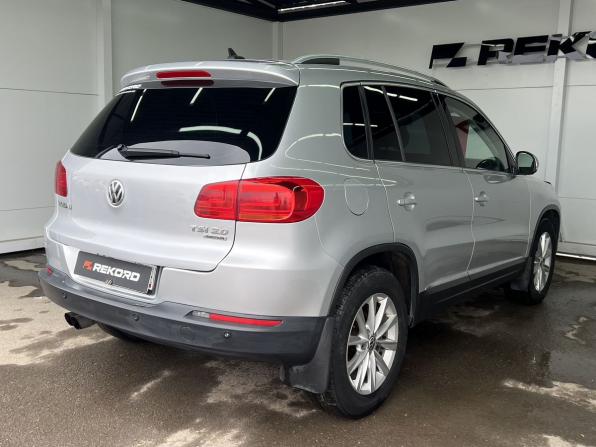 Volkswagen Tiguan I Рестайлинг с пробегом 2012 года, цена 1 499 000 рублей, 156000 км, внедорожник, Автокод Объявления