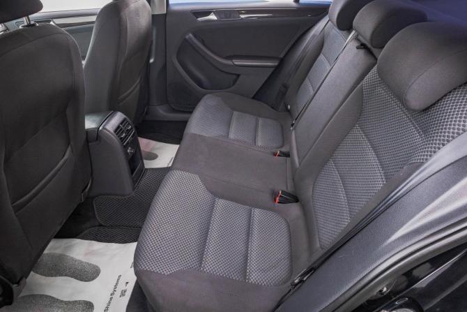 Volkswagen Jetta VI Рестайлинг с пробегом 2014 года, цена 1 099 000 рублей, 188000 км, седан, Автокод Объявления