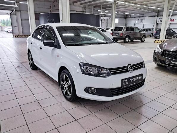 Volkswagen Polo V с пробегом 2014 года, цена 830 000 рублей, 141000 км, седан, Автокод Объявления