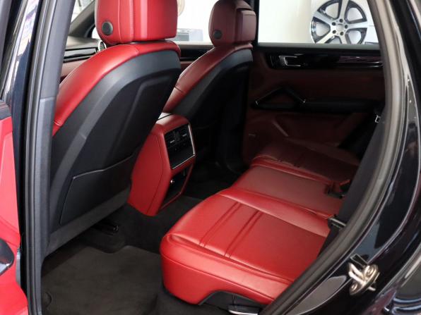 Porsche Cayenne III с пробегом 2019 года, цена 7 250 000 рублей, 87000 км, внедорожник, Автокод Объявления