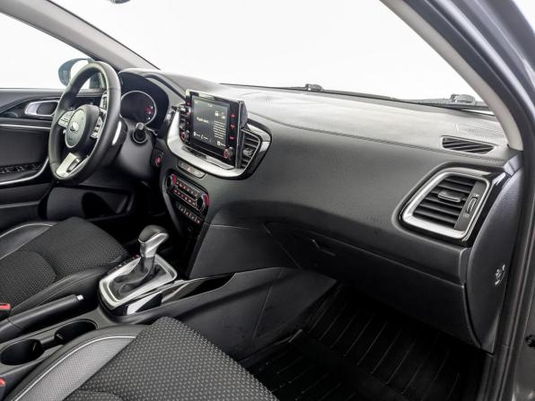 Kia Ceed III с пробегом 2021 года, цена 1 775 000 рублей, 158025 км, универсал, Автокод Объявления