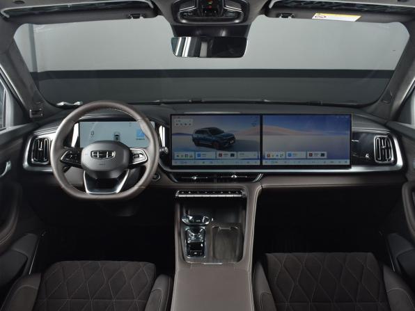 Geely Monjaro I Рестайлинг 2 с пробегом 2026 года, цена 3 999 995 рублей, 49 км, внедорожник, Автокод Объявления