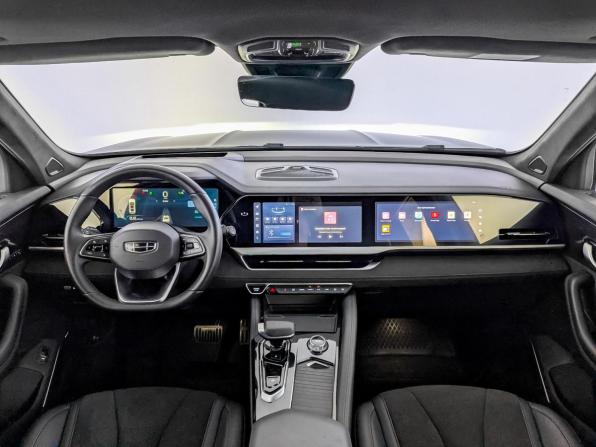 Geely Monjaro I Рестайлинг с пробегом 2024 года, цена 3 775 000 рублей, 23011 км, внедорожник, Автокод Объявления