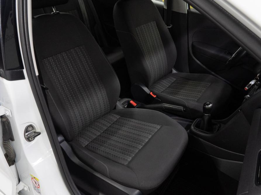 Volkswagen Polo V Рестайлинг Тюмень  - изображение 16