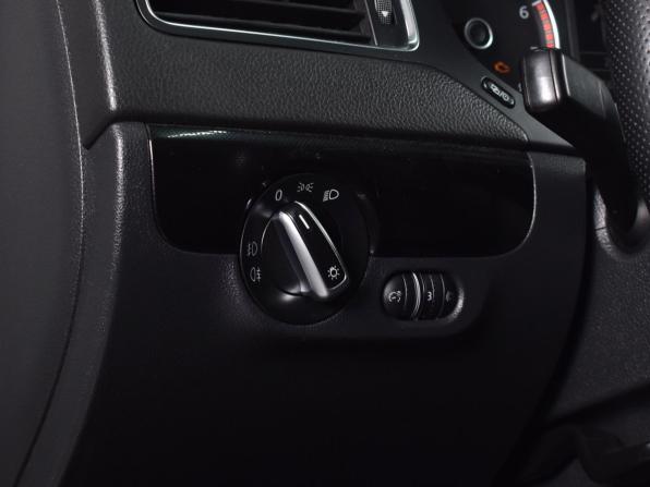 Volkswagen Jetta VI с пробегом 2012 года, цена 999 995 рублей, 261768 км, седан, Автокод Объявления