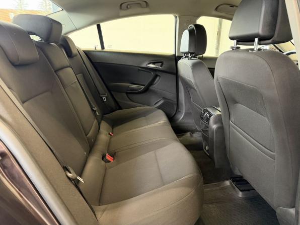 Opel Insignia I с пробегом 2011 года, цена 690 000 рублей, 165000 км, седан, Автокод Объявления