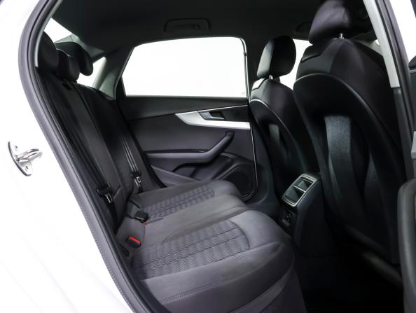 Audi A4 V (B9) с пробегом 2016 года, цена 2 049 000 рублей, 90619 км, седан, Автокод Объявления